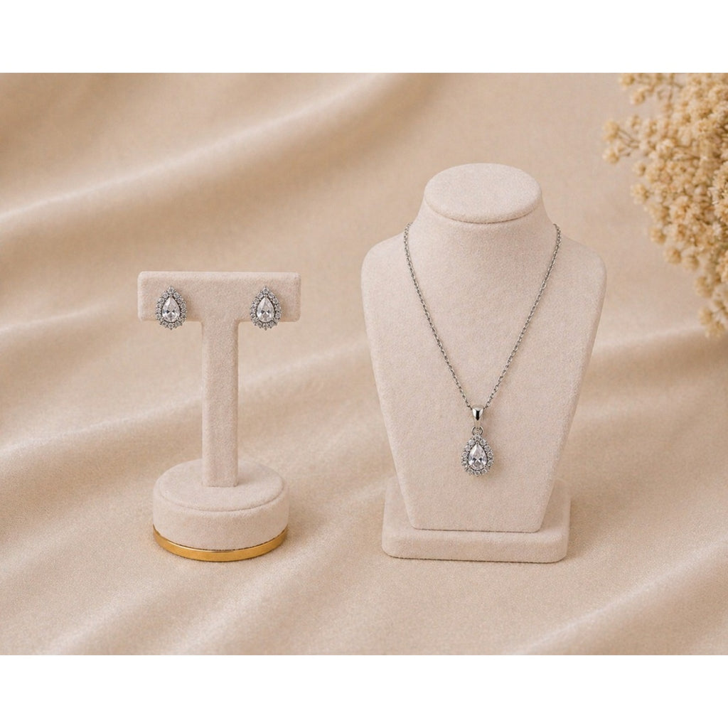 Aura Sets