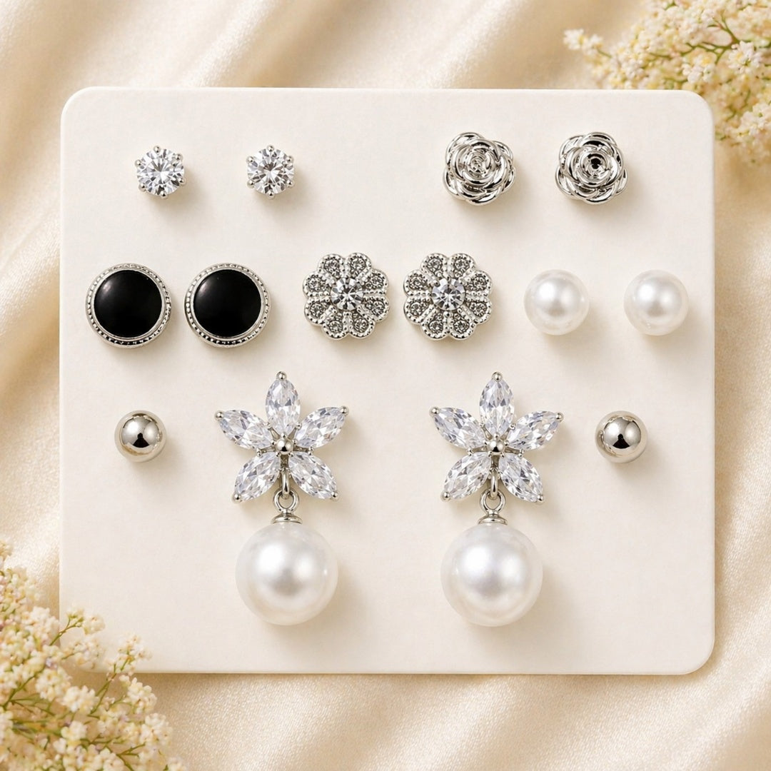 Bloom Pearl Stud Set