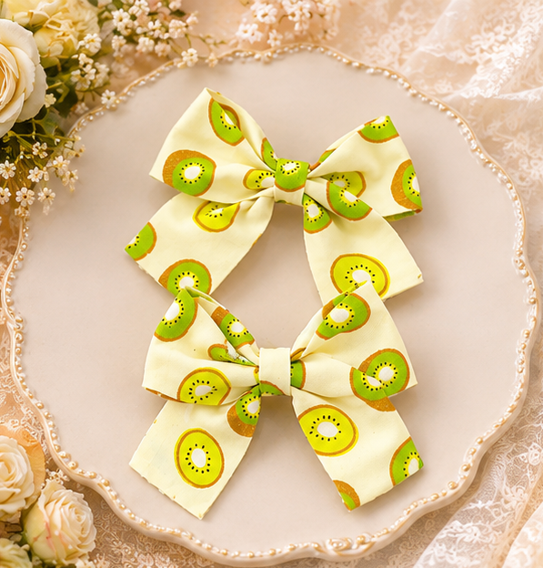 Blossom Fruity Bow Clip
