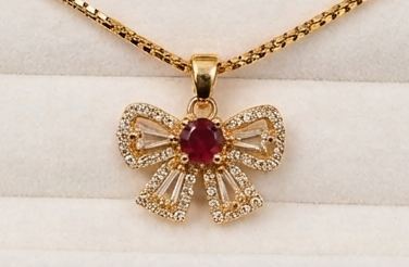 Blow Bliss pendant